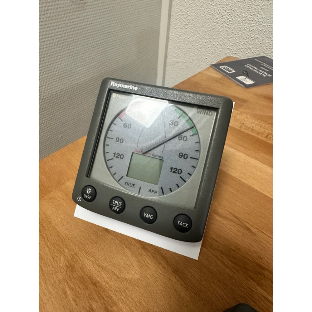 Raymarine ST60+ Masaüstü Montaj Standı