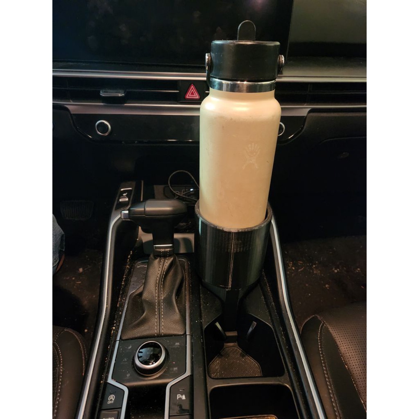 Kia Sorento 2024 Bardaklık Adaptörü