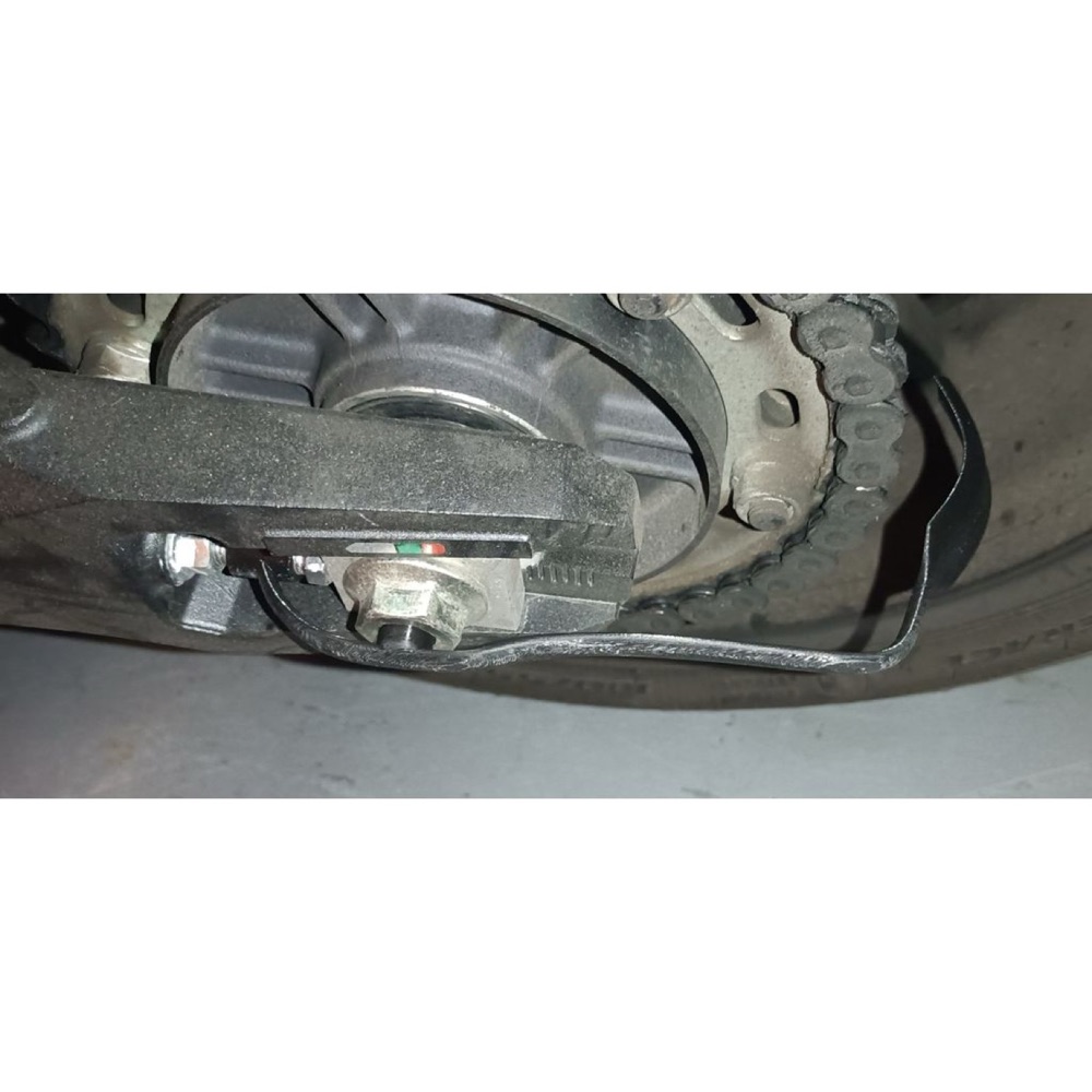Honda NT1100 Zincir Yağlama Sıçrama Çamurluğu