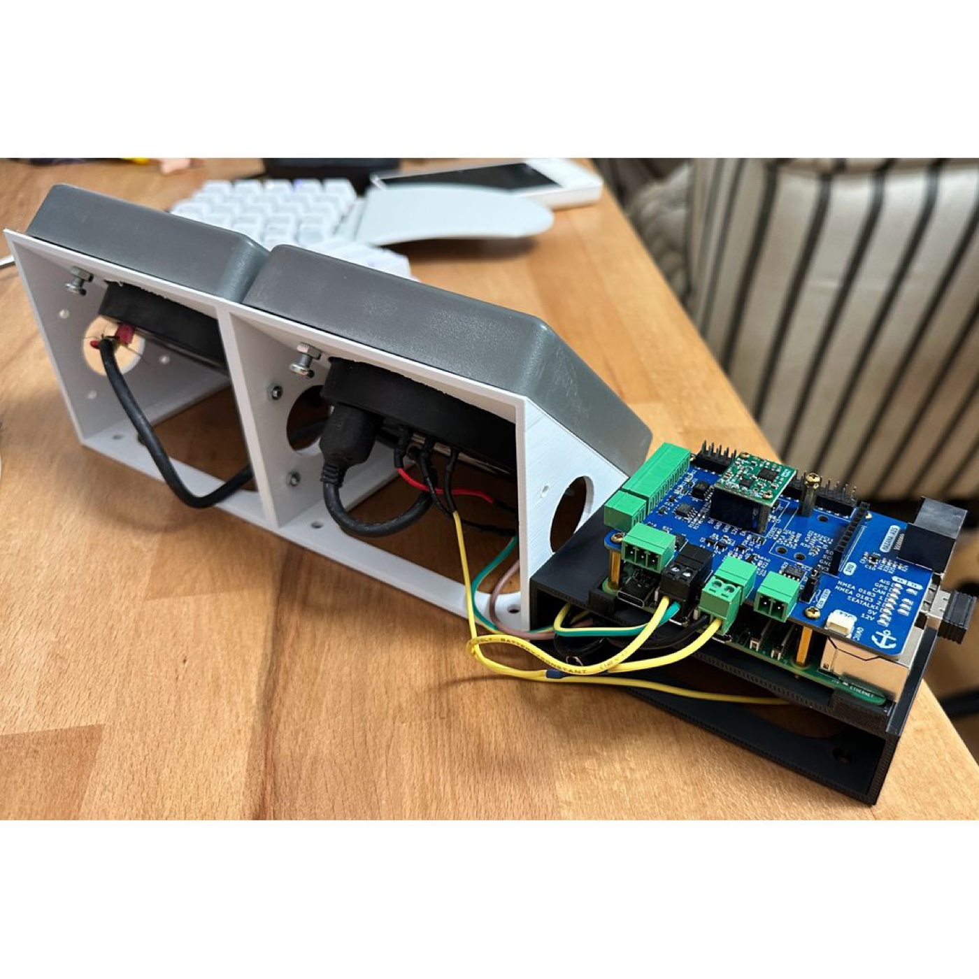 Raymarine ST60+ Masaüstü Seti İçin Raspberry Pi Tutucusu görsel 2