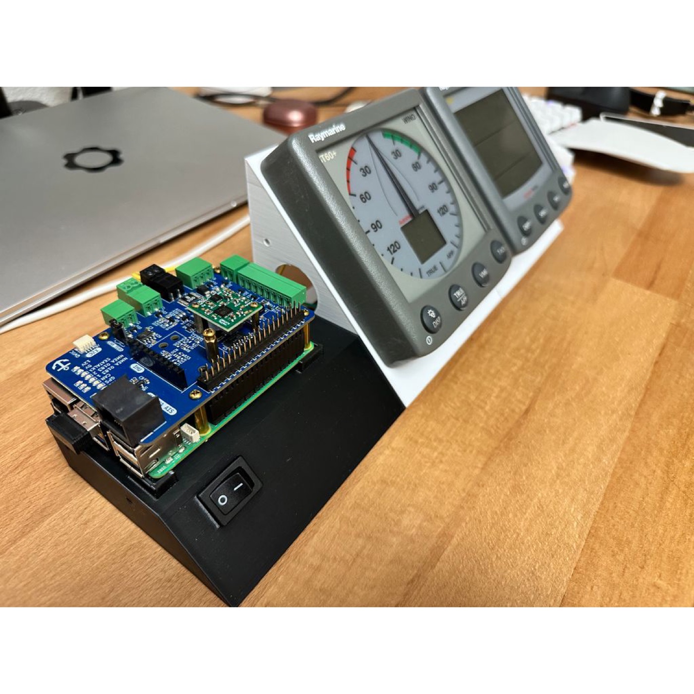 Raymarine ST60+ Masaüstü Seti İçin Raspberry Pi Tutucusu görsel 3
