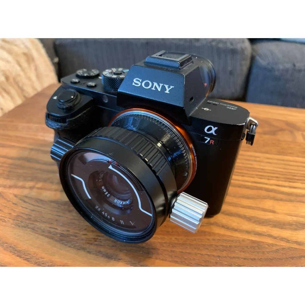 Nikonos Objektifler için Sony E-Mount Adaptör Halkası (Sonsuza Odaklanır)