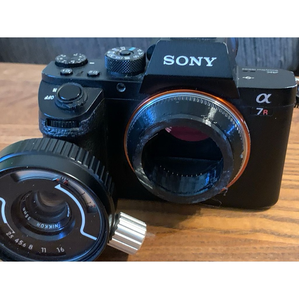 Nikonos Objektifler için Sony E-Mount Adaptör Halkası (Sonsuza Odaklanır) görsel 3