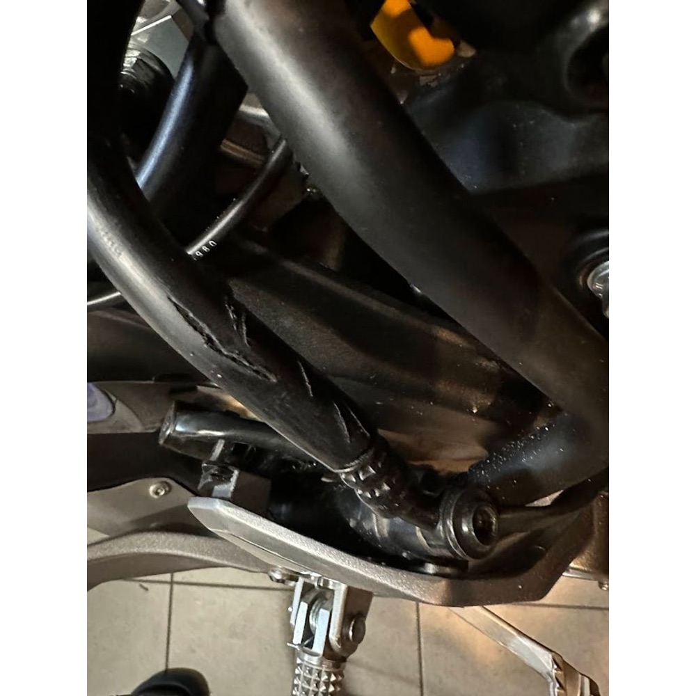 Yamaha MT-09 Fren Hattı Koruyucusu görsel 2