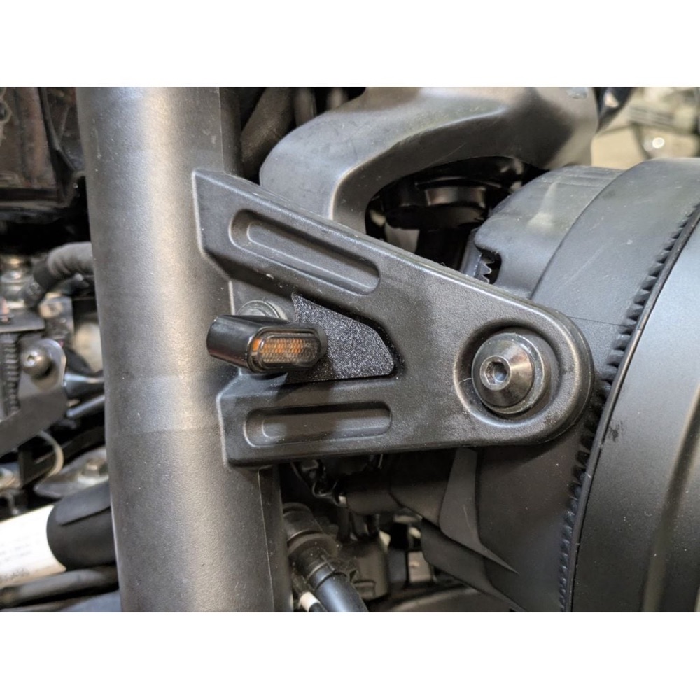 Yamaha XSR700 (2022 Sonrası) Sinyal Montaj Aparatı görsel 3
