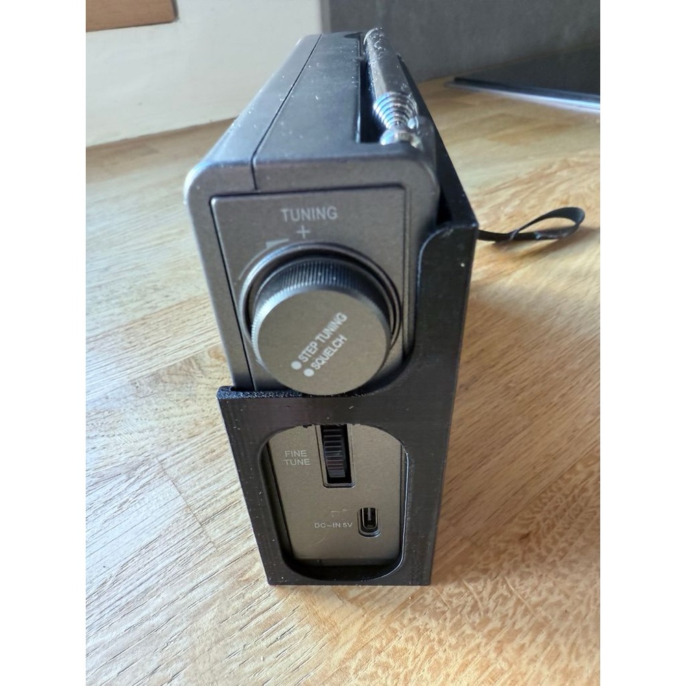 XHDATA D-808 Radyo Yelkenli Duvar Montajı görsel 3
