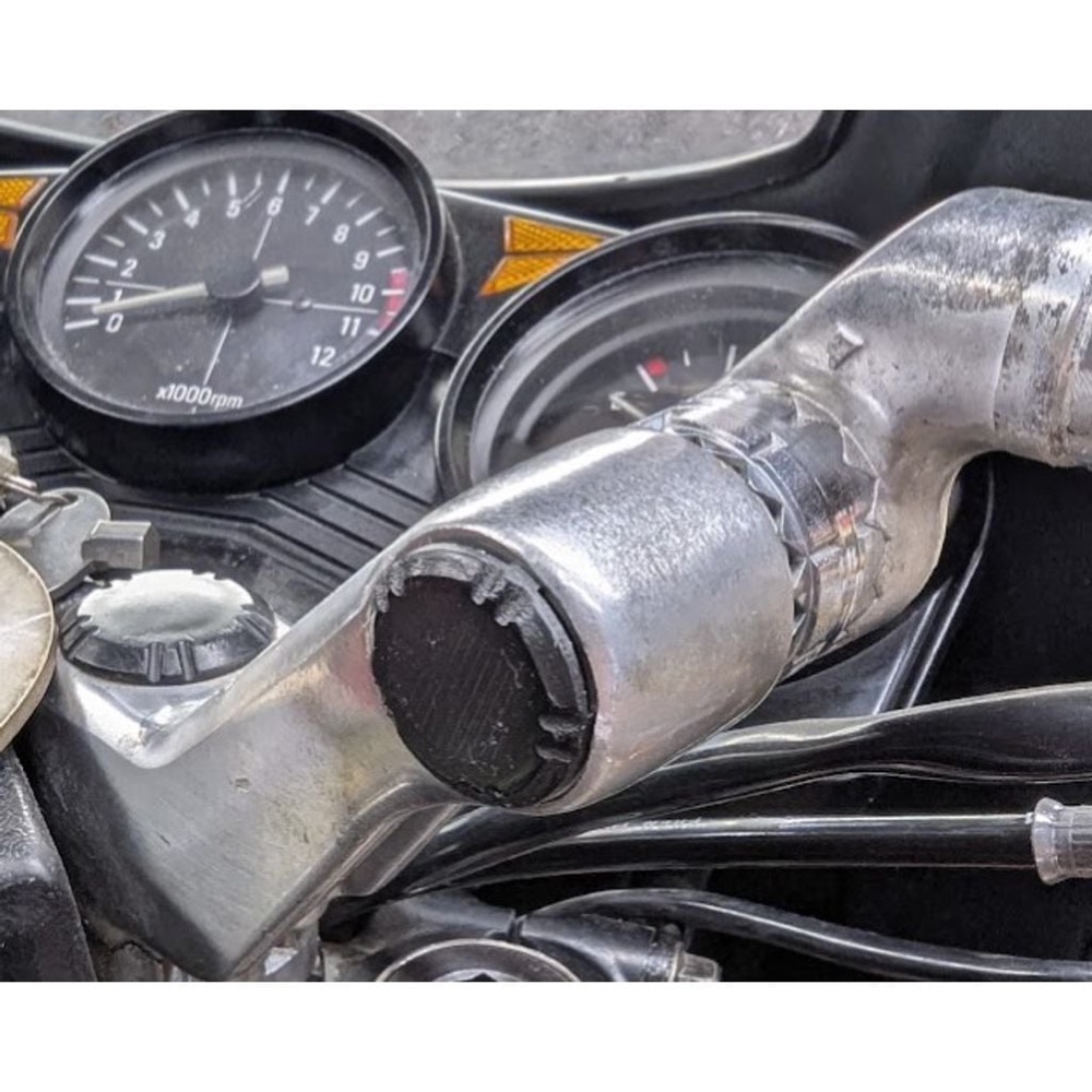 Yamaha XJ900 Seca Gidon Süs Kapağı görsel 2