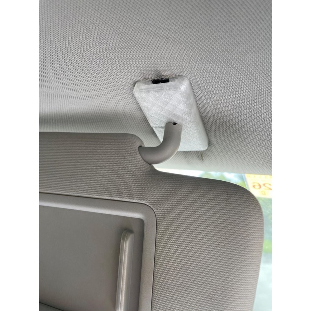 Seat León ST (2014) Yolcu Tarafı Güneşlik Tutucusu görsel 2