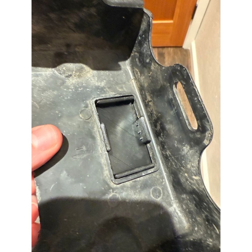 Honda Motosiklet Sigorta Kapağı (61402-ME5-000) görsel 2