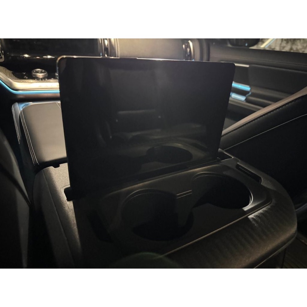 Ford Expedition (2025) Tablet Ara Parçası (11 inç) görsel 2