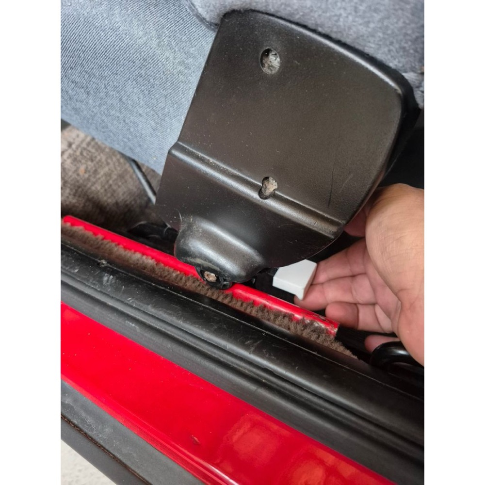 Fiat Uno Koltuk Alt Kolu Kapağı görsel 3