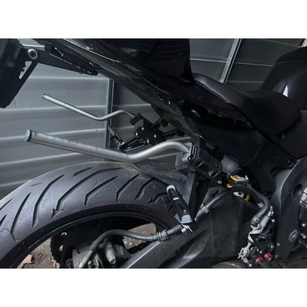 Suzuki GSXR 600/750 (2011+) Heybe Destek Montaj Bloğu görsel 2