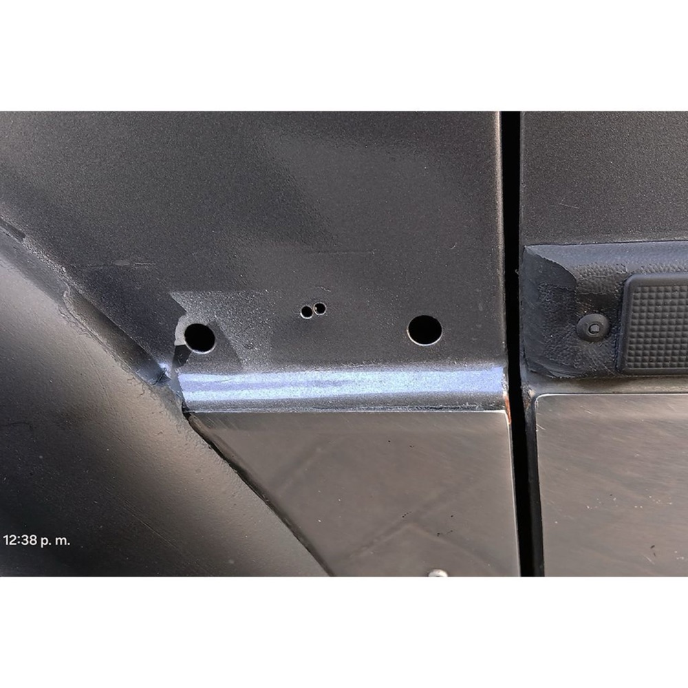 VW Jetta MK2 Yan Koruma Parçası görsel 3