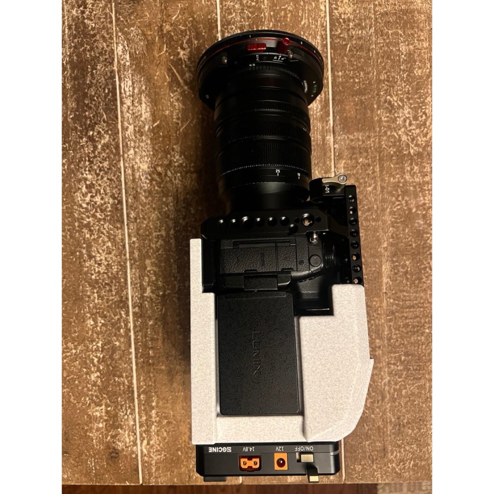 Panasonic Lumix GH5 Sinema Tipi Arka Montaj (Cine-Back) görsel 2