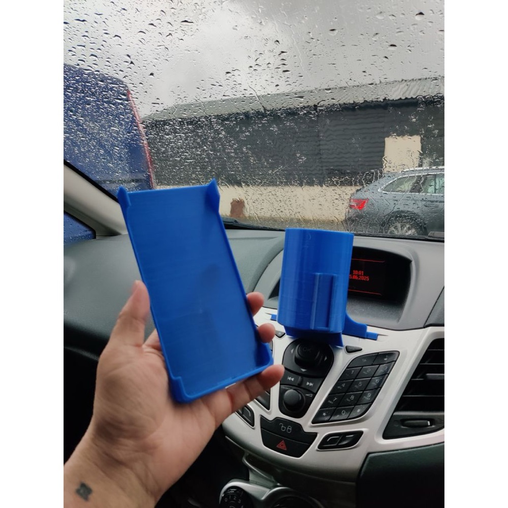 Ford Fiesta Mk6 CD Yuvası Kutu Tutucu ve Telefon Montu görsel 2
