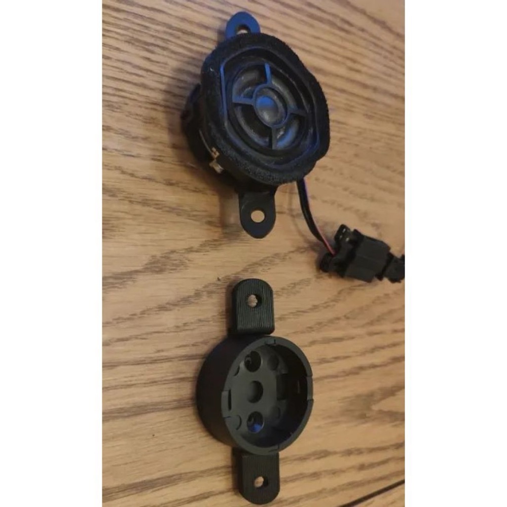 VW Passat B7 Dash Tweeter Braketi