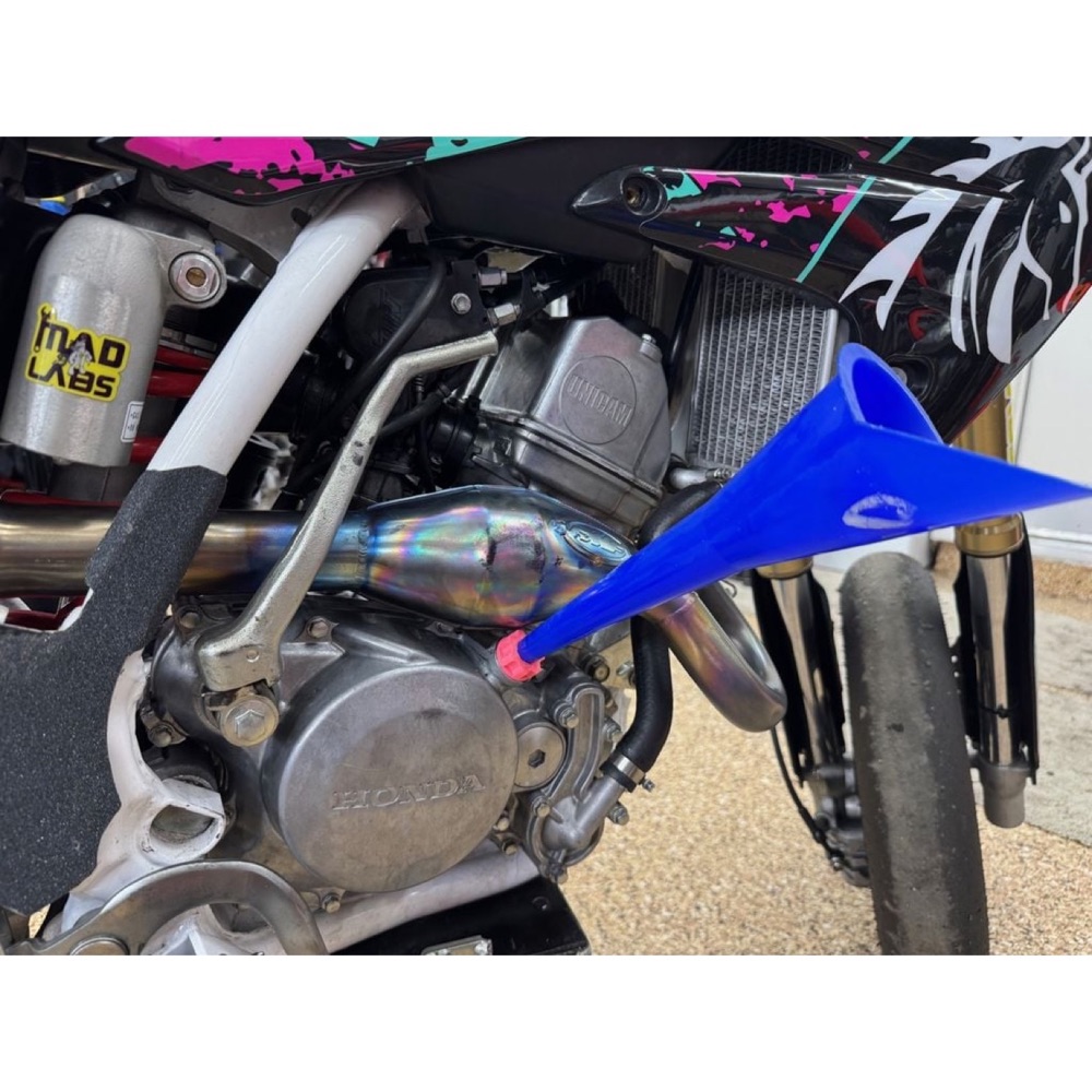 Honda CRF150R Şanzıman Yağ Doldurma Hunisi Adaptörü