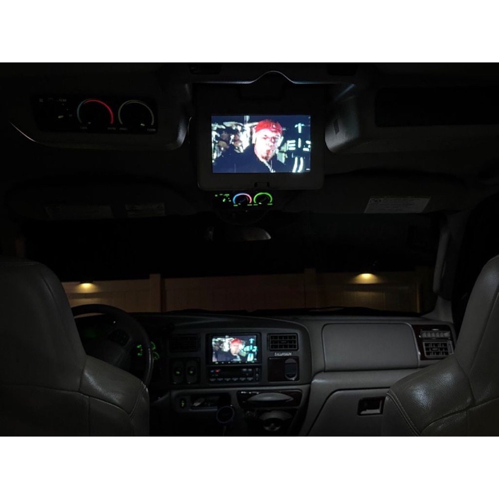 Ford Excursion (2004) Arka Monitör Mesafe Parçası (Standoff) görsel 2