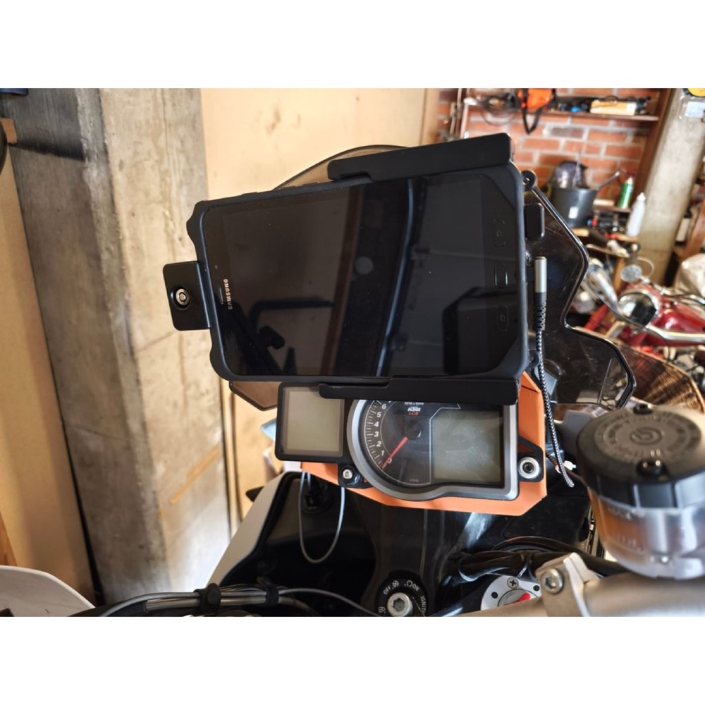 KTM Adventure 1190 Brodit Adaptörü