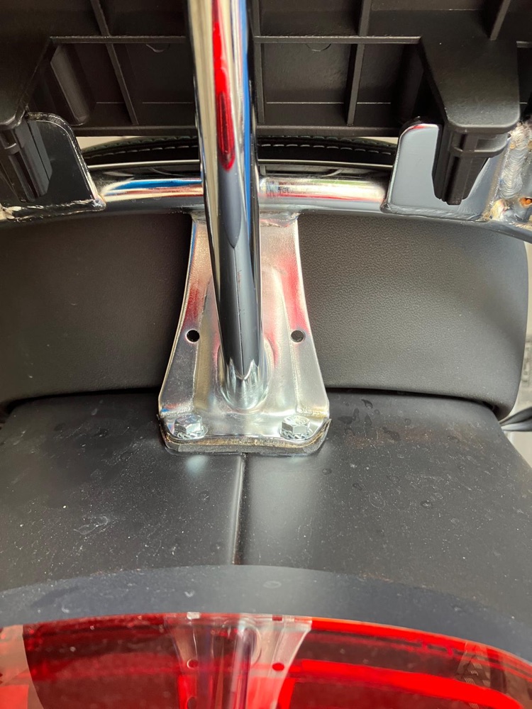 Vespa Üst Kutu Rafı Kapağı görsel 2