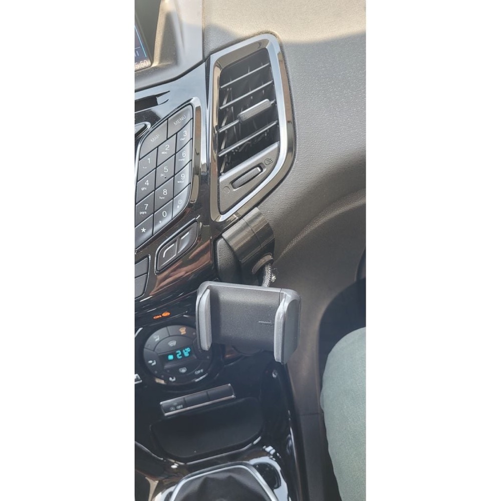 Ford Fiesta MK6.5 (2013-2017) Telefon Tutucu Tabanı görsel 4