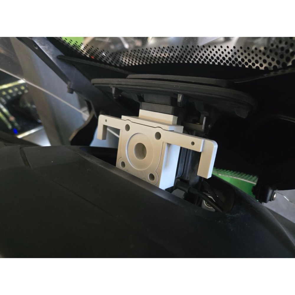 Dashboard RAM Mount Montaj Plakası (BMW K1600 HD Uyumlu) görsel 2