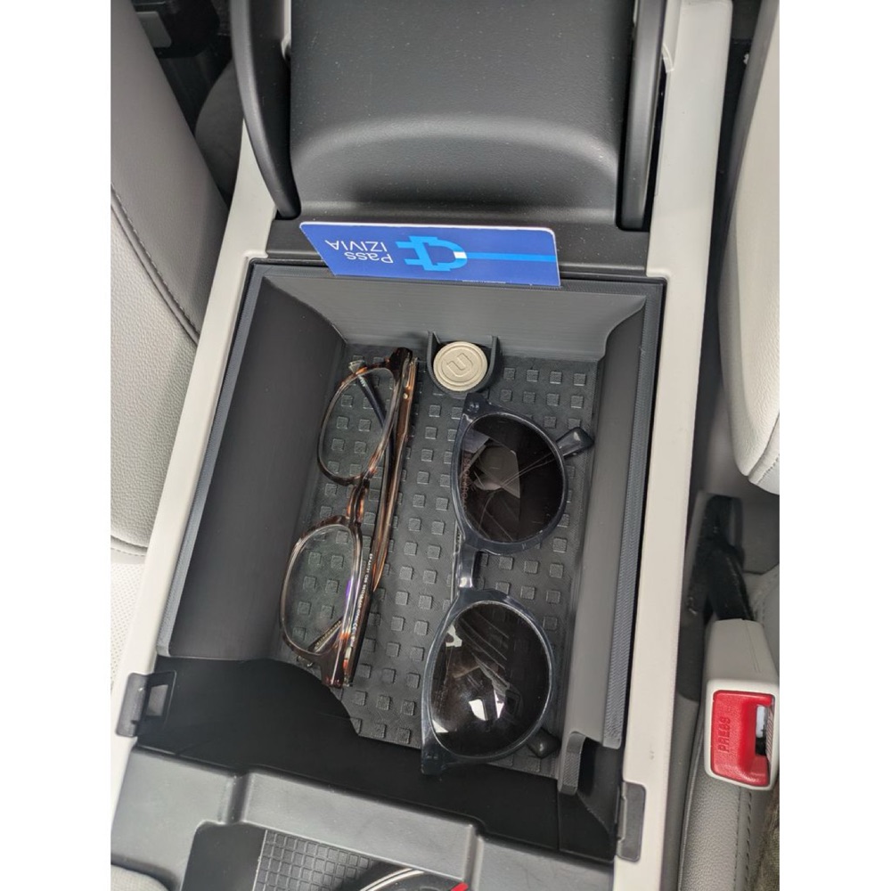 Hyundai Ioniq 6 Kolçak Orta Konsol Tepsisi görsel 2