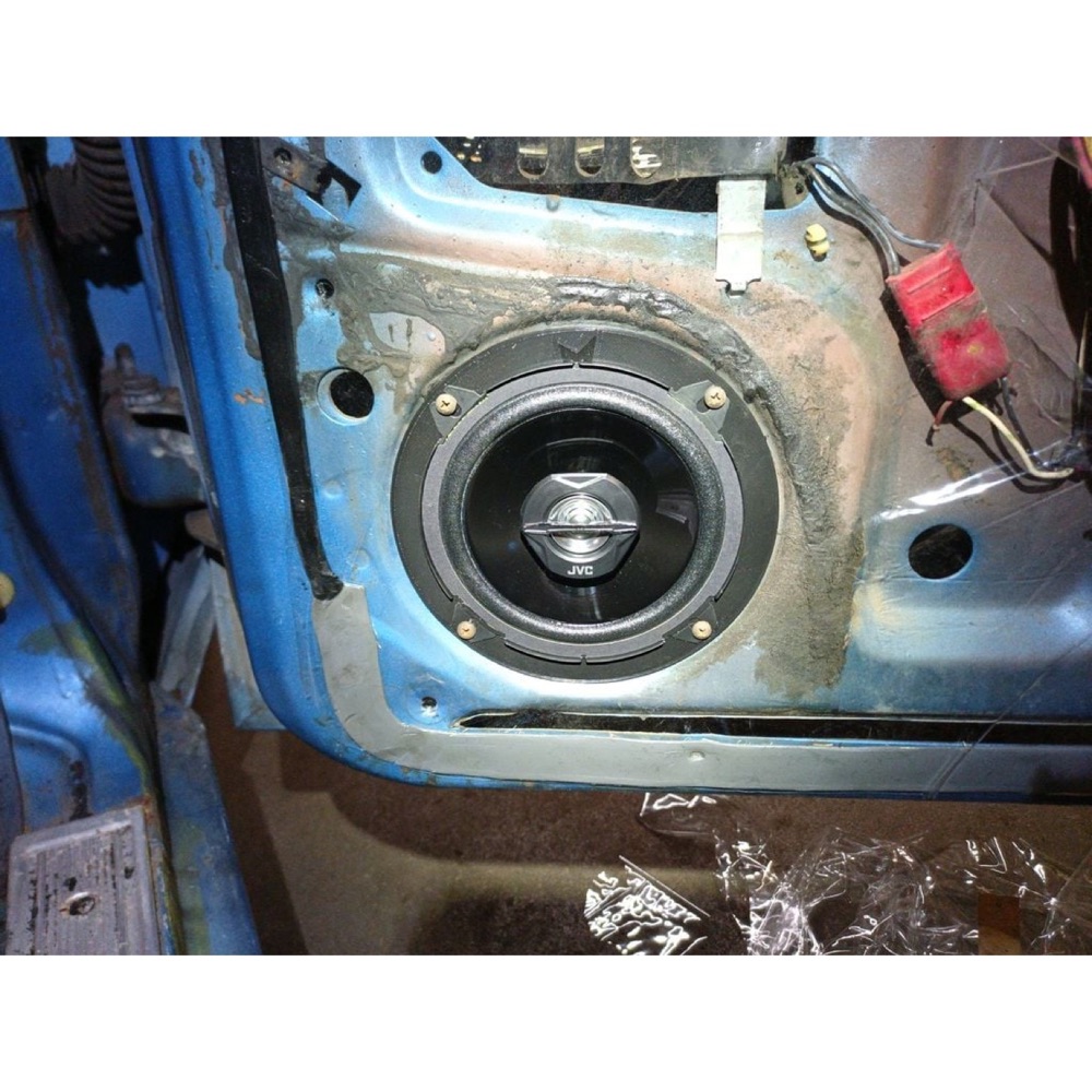 Ford (1970'ler) Ön Kapı Hoparlör Adaptörü görsel 2
