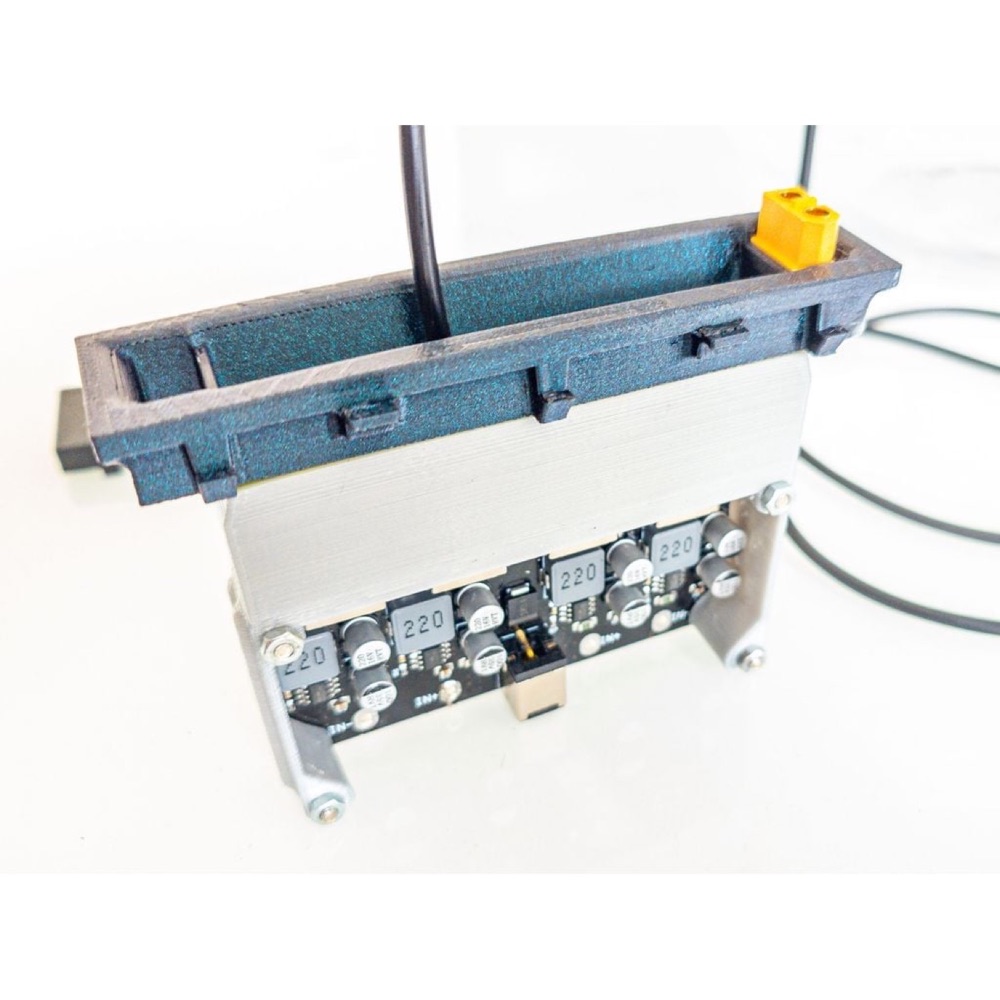 Volkswagen Golf IV Merkezi Tünel USB/XT50 Adaptörü