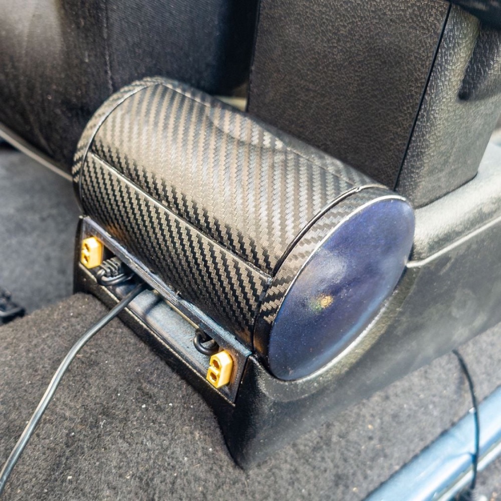 Volkswagen Golf IV Merkezi Tünel USB/XT50 Adaptörü görsel 5