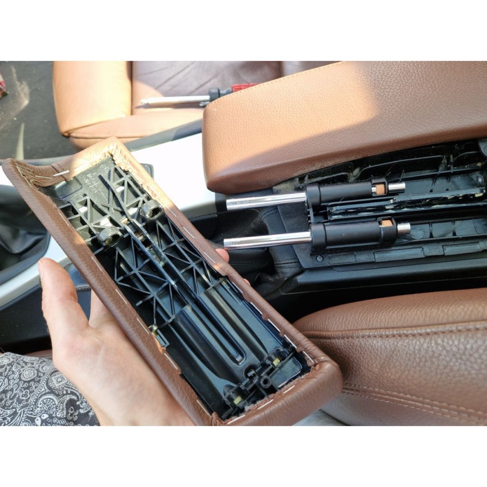 Kolçak Ray Kilitleme Parçası (BMW E9X Uyumlu) görsel 3