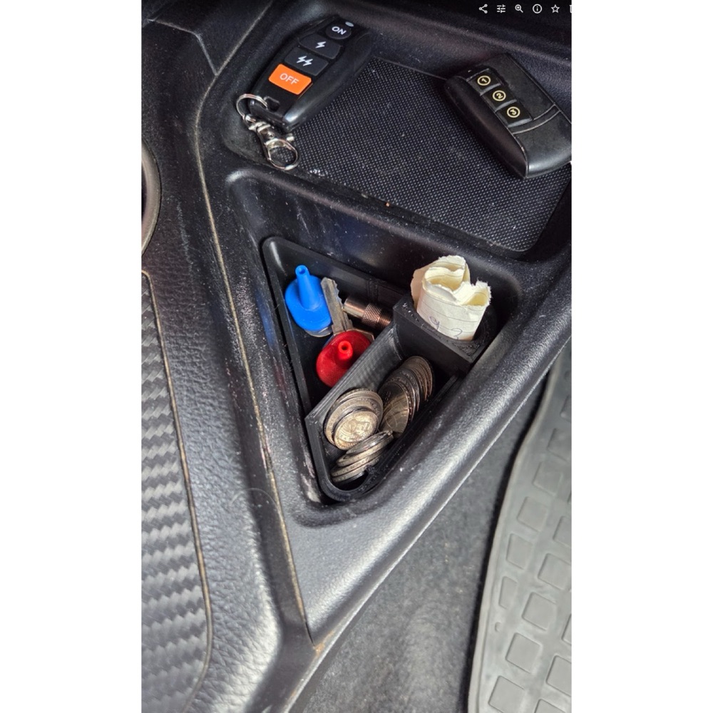 Toyota RAV4 2014 Alt Orta Konsol Düzenleyici