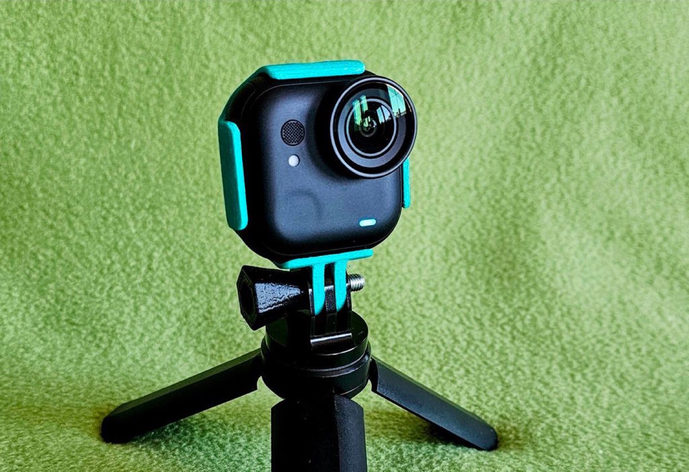 Insta360 GO Ultra Kamera Modülü Tutucusu (GoPro Bağlantılı)