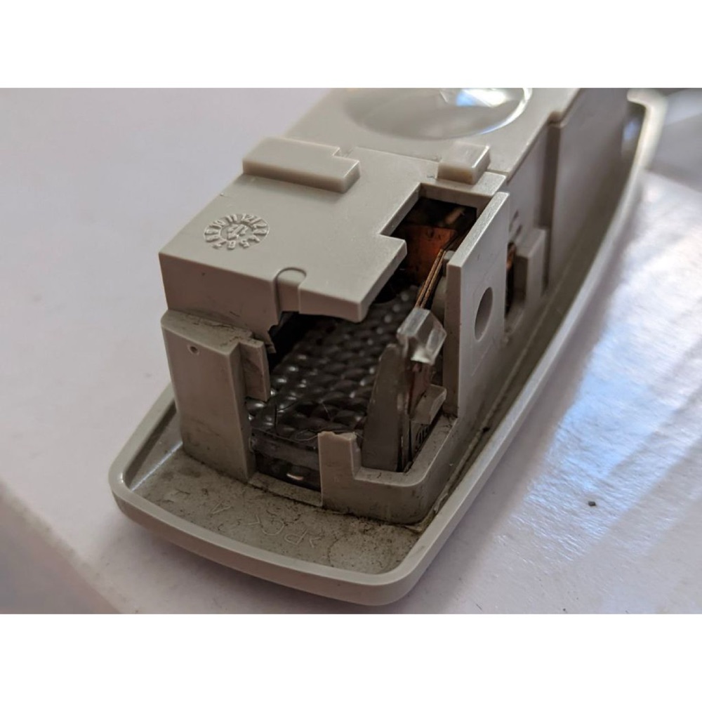 Skoda Cabin light, mod for holding (5NO.947.291. A) görsel 2