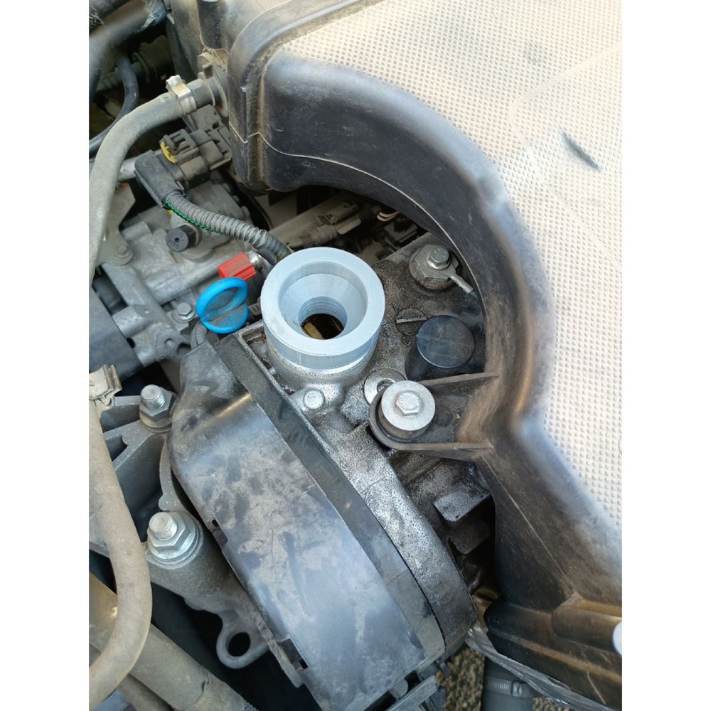 Fiat Bravo Yağ Dolum Şişe Adaptörü (1.4) görsel 2