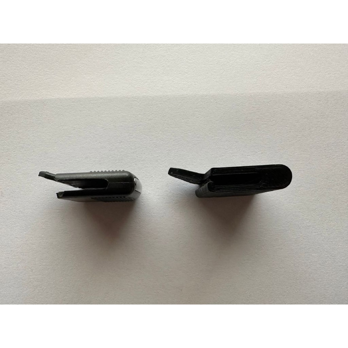 Audi A4 B6/B7 (2002-2008) Ön Panel Klima Izgarası Klipsi görsel 3
