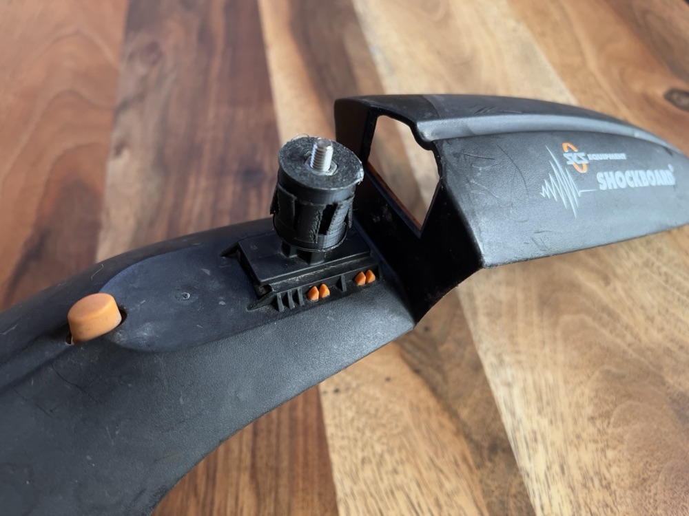 Bisiklet Çatal Çamurluğu Kendinden Kilitli Adaptör (SKS Shockblade Uyumlu) görsel 2