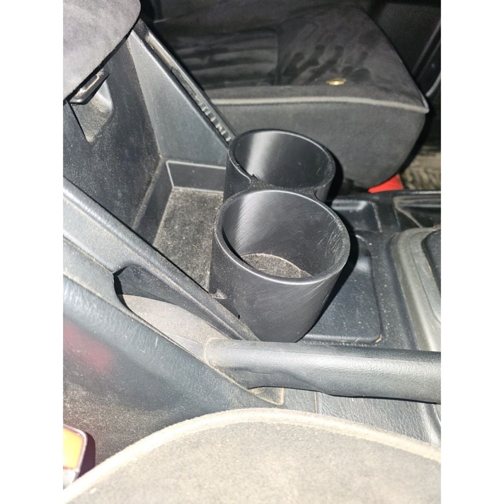 Nissan Patrol Y61 (GU) bardaklık seti