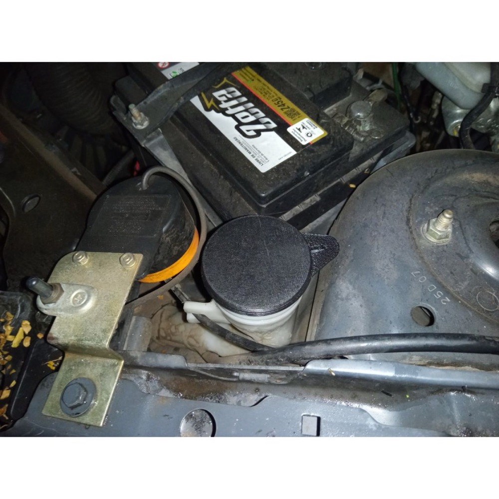 Ford Fiesta Cam Suyu Deposu Kapağı