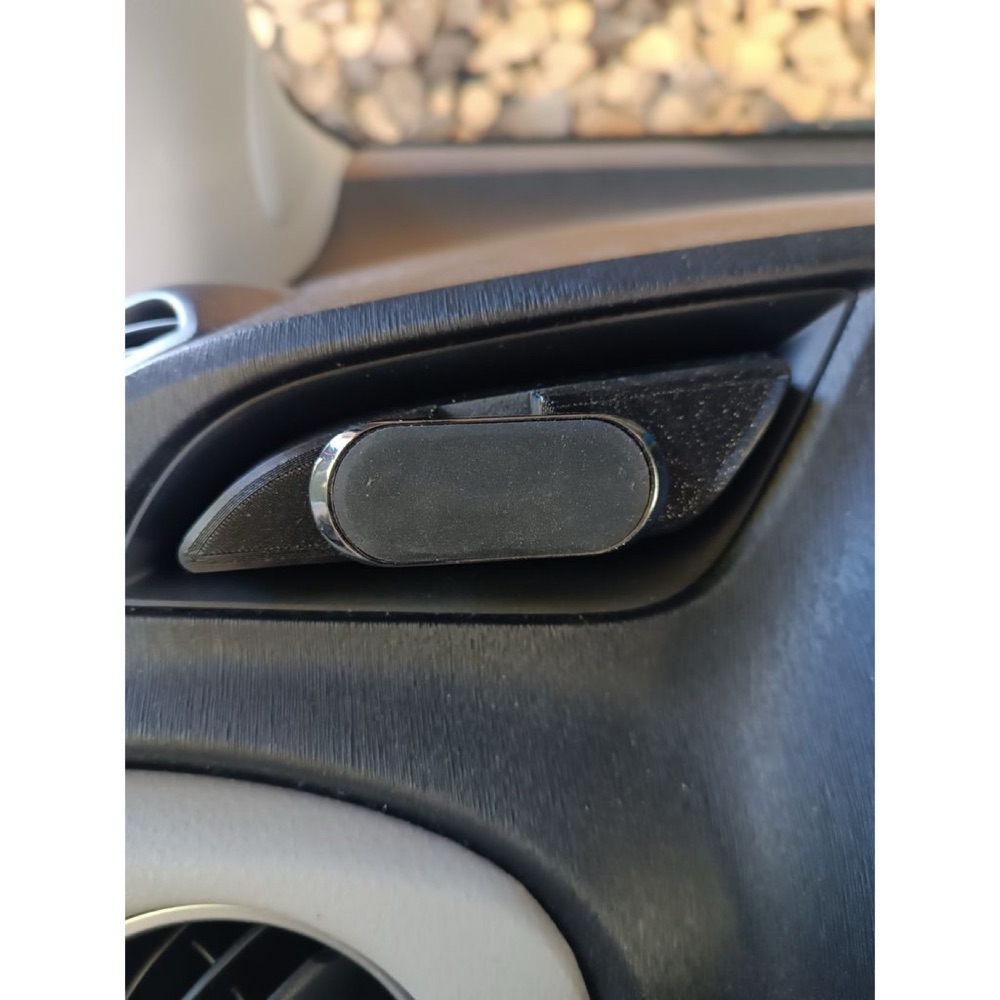 Toyota Yaris Telefon Tutucu görsel 3