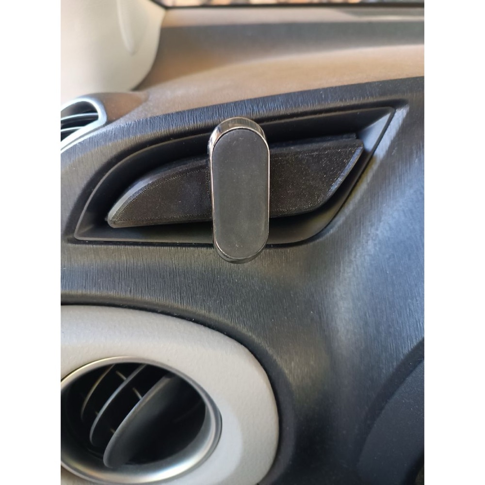 Toyota Yaris Telefon Tutucu görsel 4