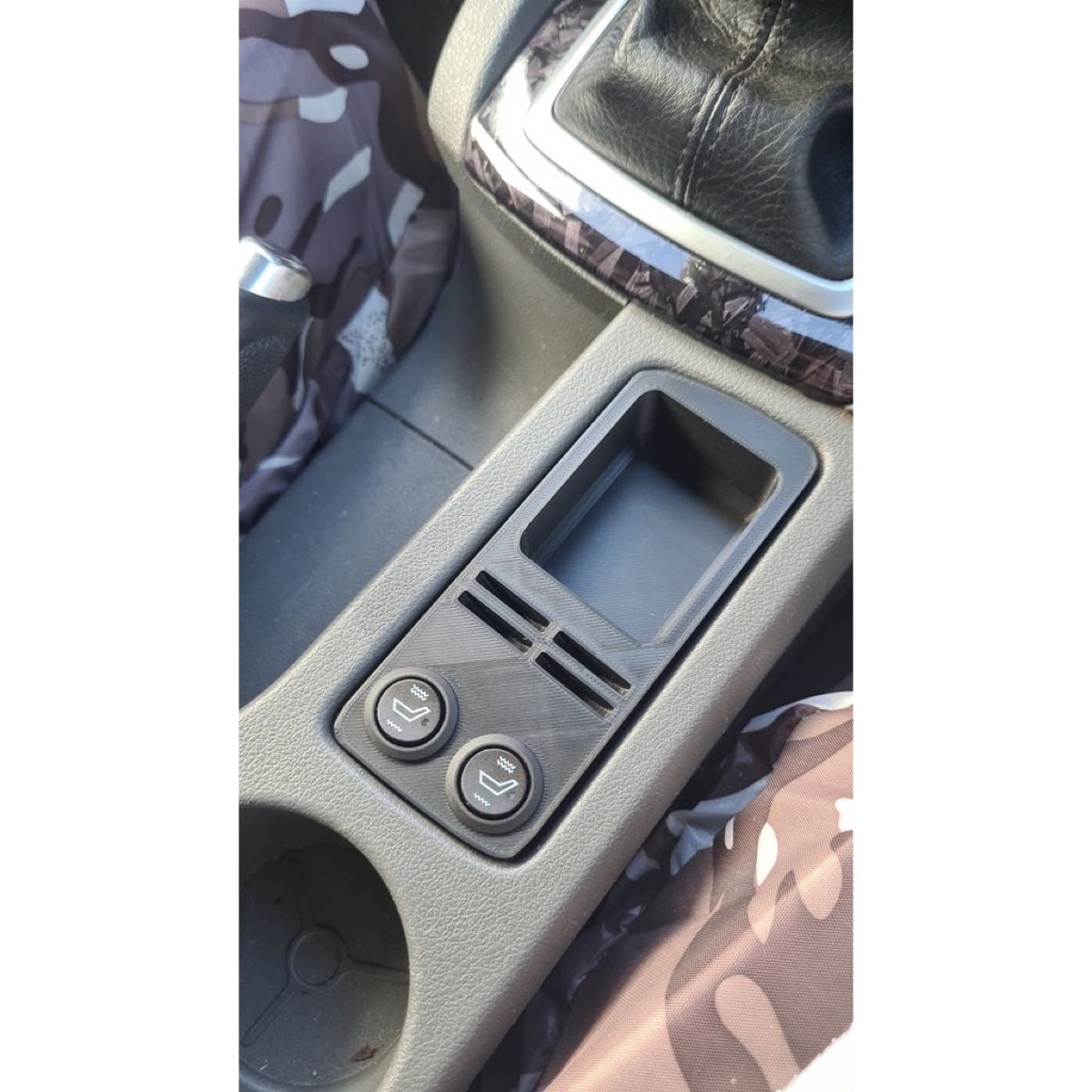 Orta Konsol Düzenleyici (Ford Focus MK2 / MK2.5 Uyumlu)