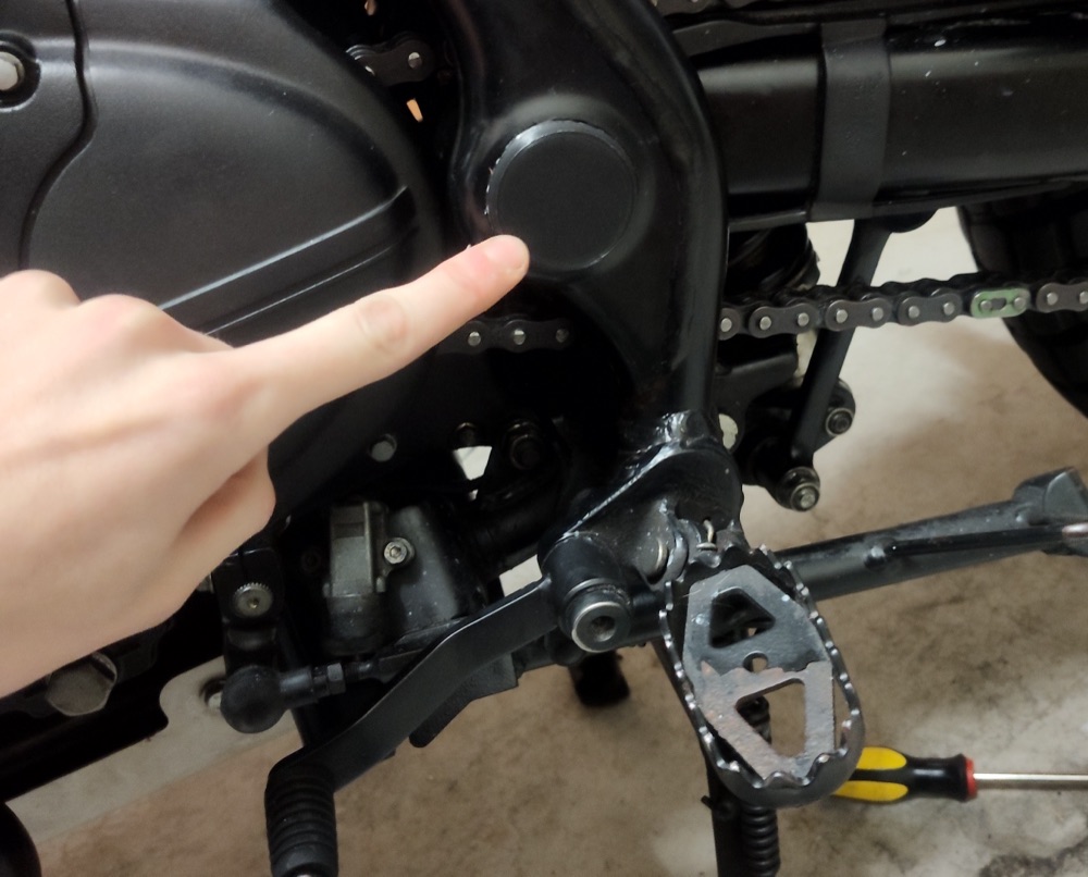 Royal Enfield Himalayan 411 Arka Aks Toz Kapağı