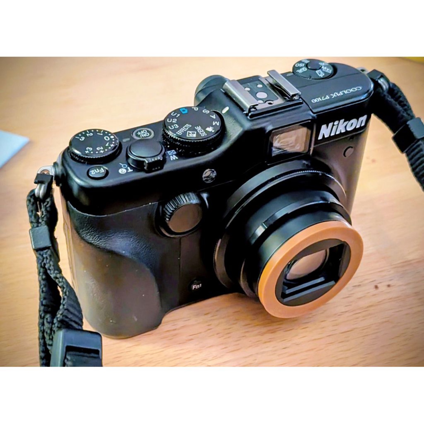 Nikon Coolpix P7100 için Ön Çerçeve Halkası (Lens Tüpü)