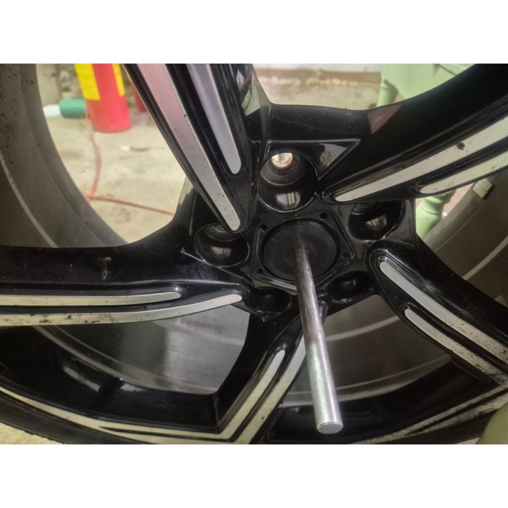 Kia EV6 Jant Merkezleme Aparatı