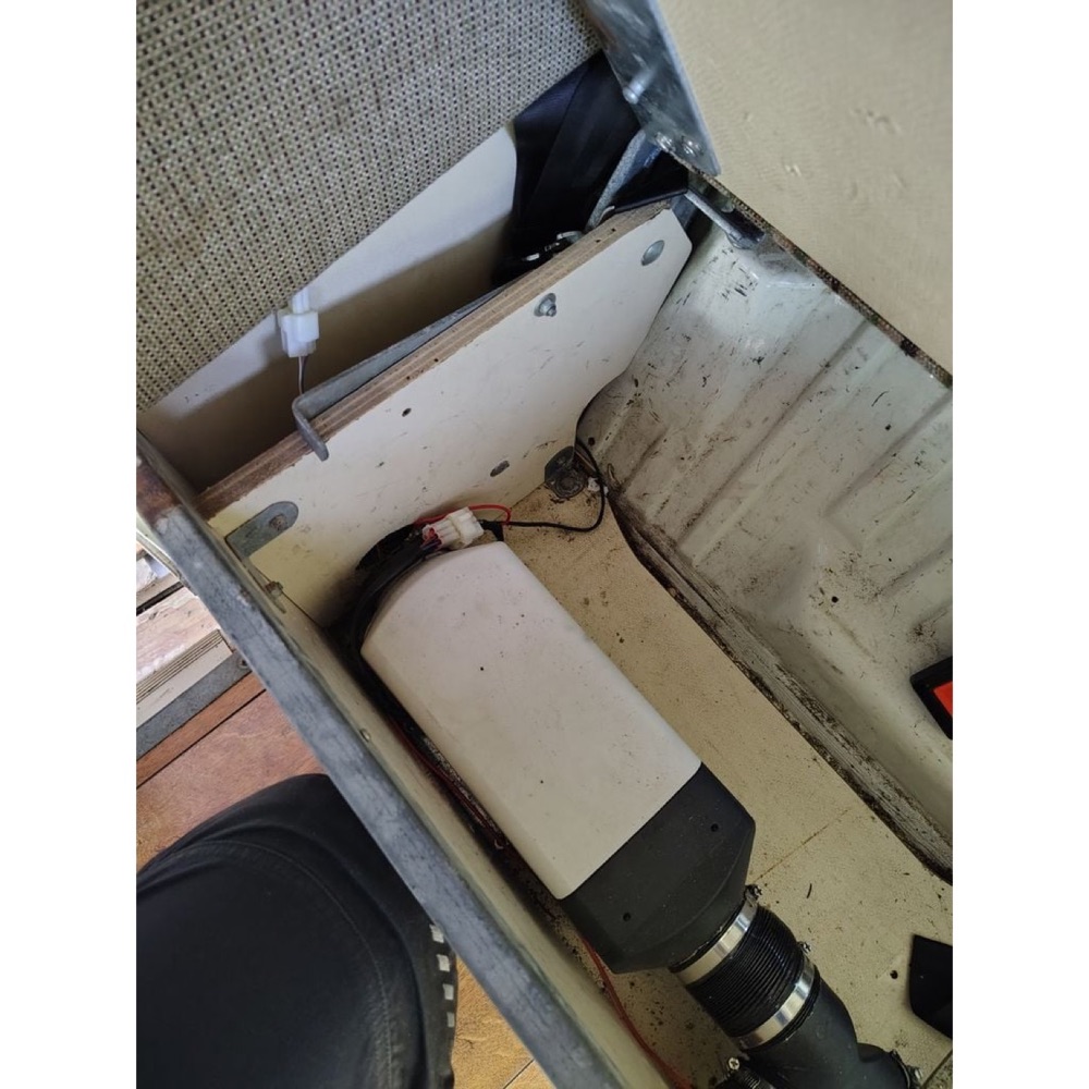 VW Vanagon Dizel Isıtıcı İç Hava Girişi Kapak görsel 3