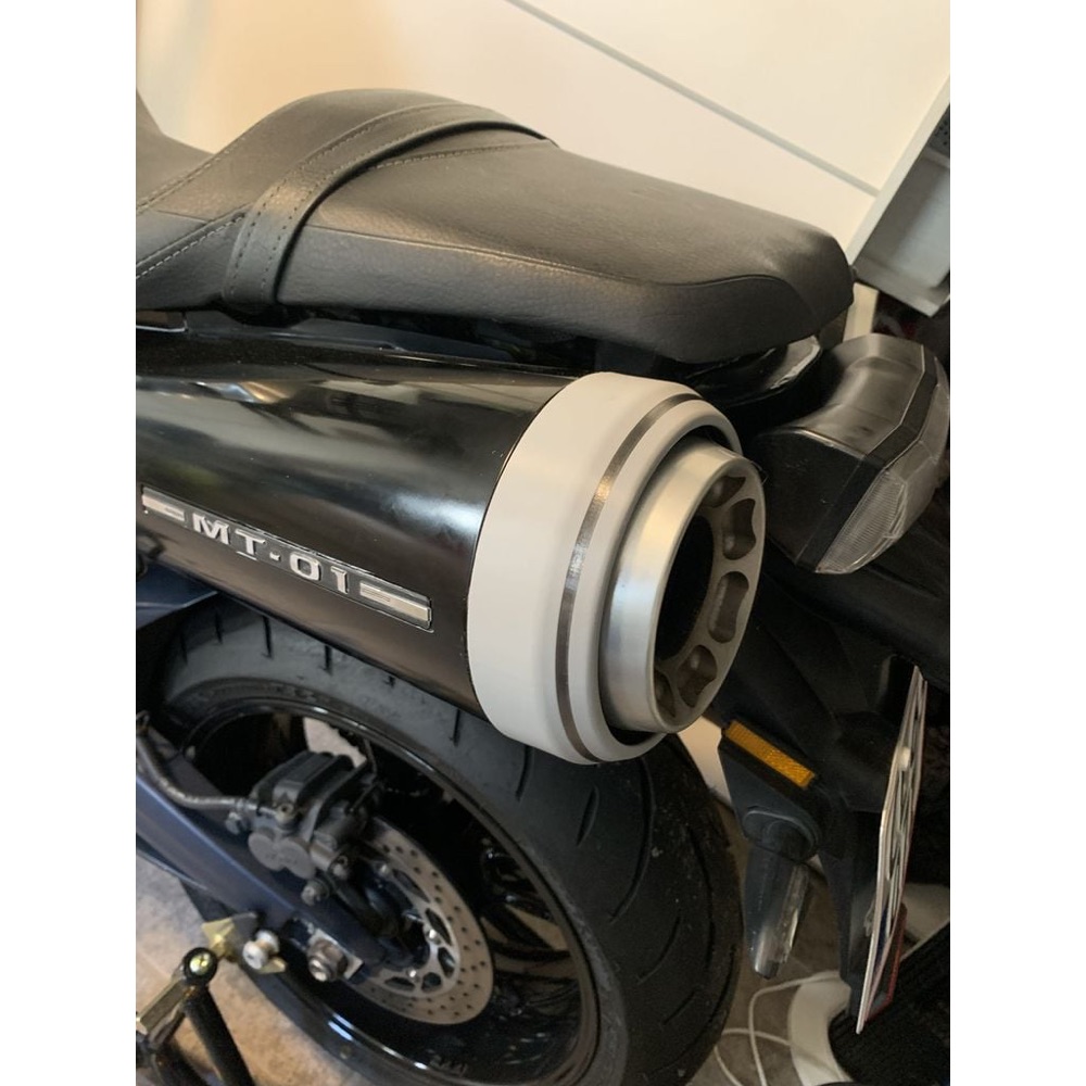 Yamaha MT-01 Egzoz Uç Kapağı