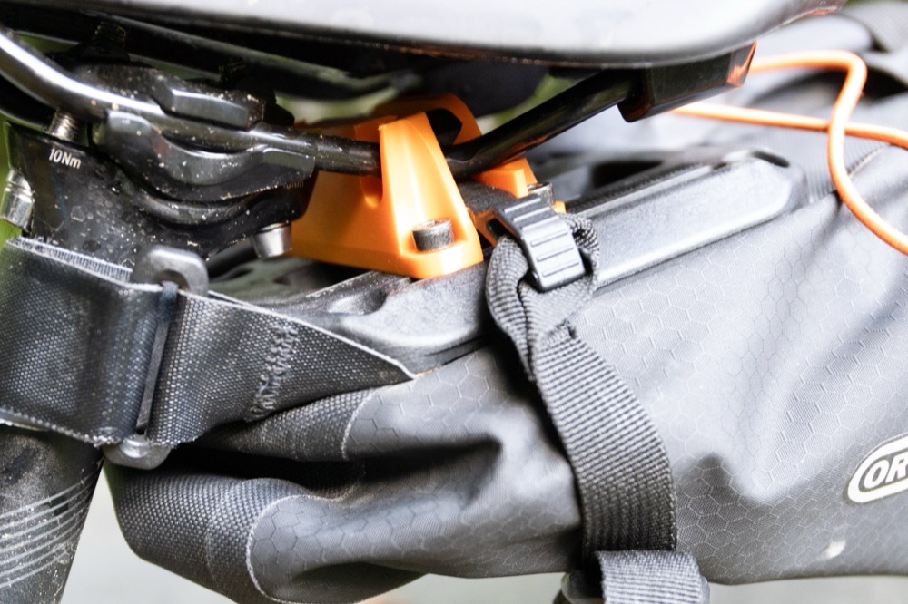Bisiklet Sele Çantası Adaptörü (Ortlieb QR 13L / Selle Royal Sele Uyumlu)