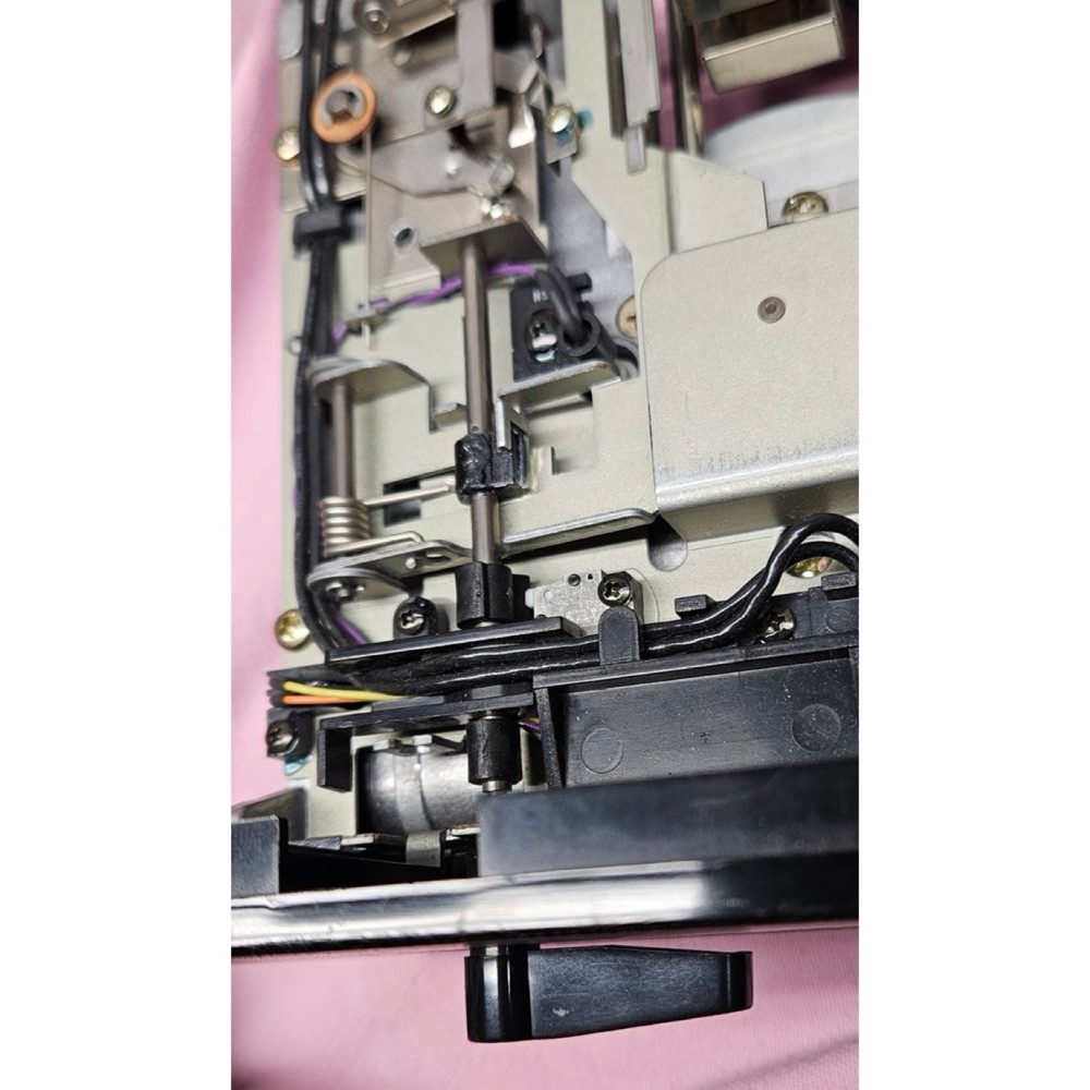 Mitsubishi 5.25" Disket Sürücü Kilitleme Kamı görsel 3