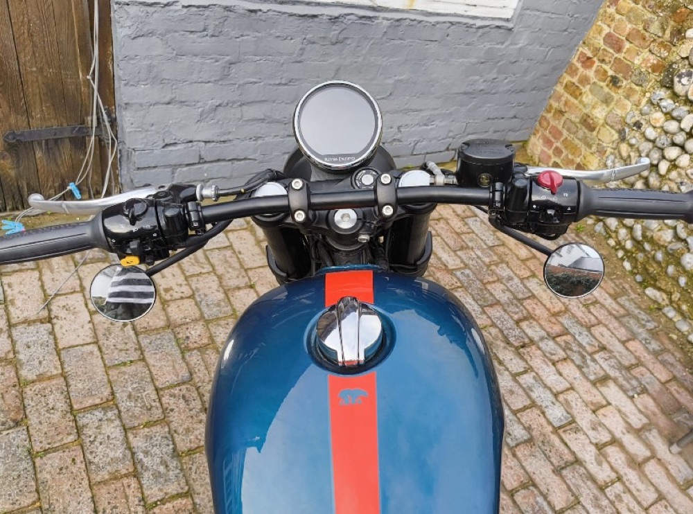 Royal Enfield Bear 650 Gösterge Montajı